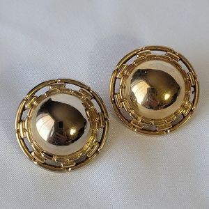 Vintage Trifari Signed Gold Round Dome Earrings